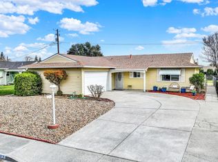 107 Olympic Cir, Vacaville, CA 95687