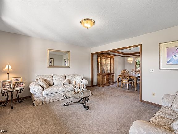 3rd image of 6656 Willow Lake Dr