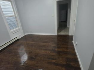 461 Grove St #1A, Irvington, NJ 07111
