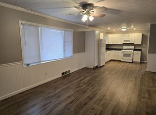 132 E Edgar Ave, Mishawaka, IN 46545