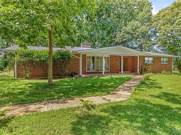 2nd image of 14015 Lakeridge Dr