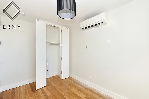 Rented by ERNY LLC | media 21