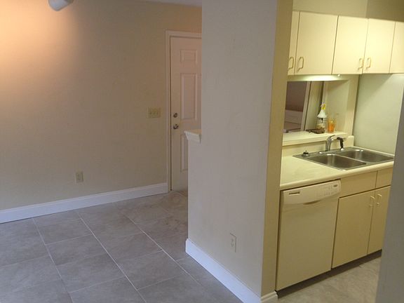 5th image of 1401 S Palmetto Ave APT 507