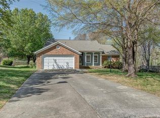 10504 Whittersham Dr, Charlotte, NC 28262