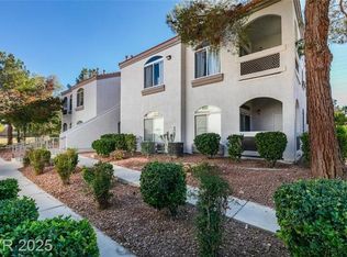 700 Carnegie St APT 3221, Henderson, NV 89052