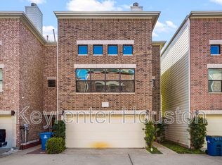3658 Main Plaza Dr, Houston, TX 77025