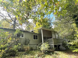 65 Red Bird Song Rd, Flat Rock, NC 28731