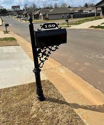 3rd image of 1590 Wexford Way
