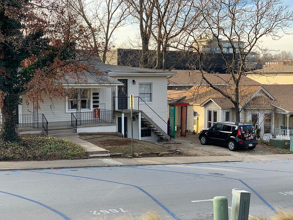 1st image of 103 N School Ave #2