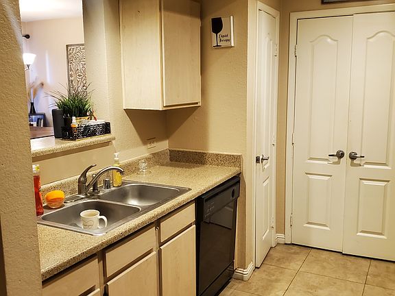 2nd image of 1150 N Buffalo Dr APT 1003