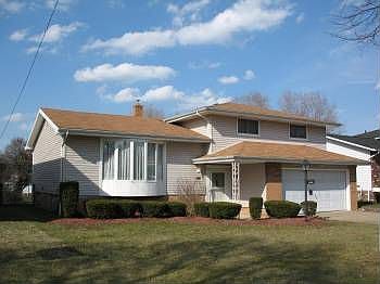 1st image of 21398 Nottingham Dr