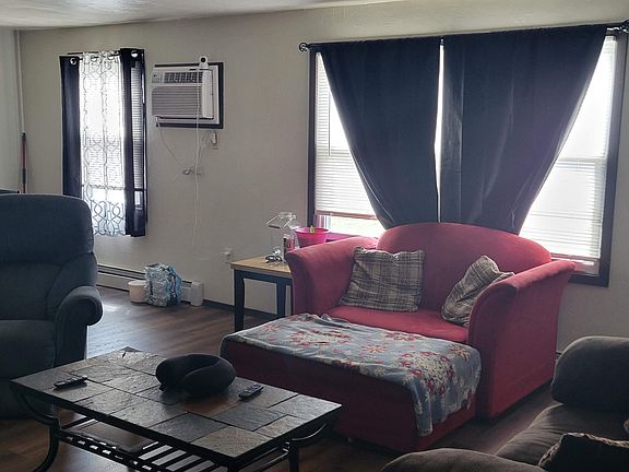 5th image of 722 Mather St #1
