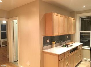 833 E 49th St #2, Brooklyn, NY