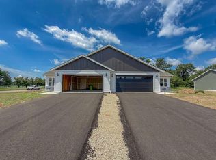 1000 Morning Star Ln, Plover, WI 54467