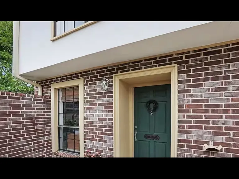10055 Jefferson Hwy — Photo 2