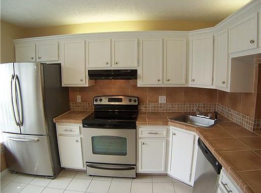 3rd image of 3701 Savoy Ln APT G
