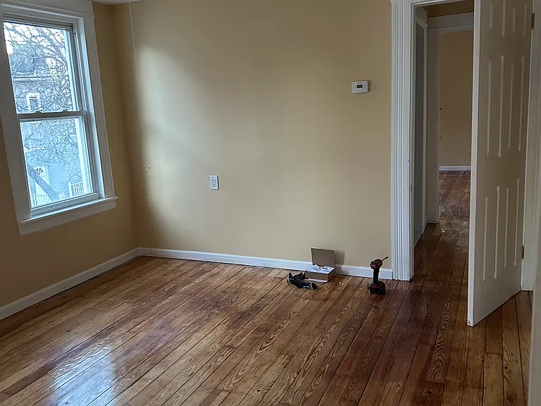 468-470 Hollister Ave #2 — Photo 2