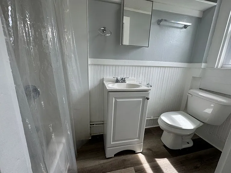 17 Sullivan Street — Photo 9