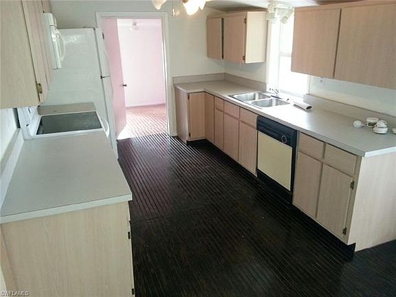 3rd image of 1668 Tennessee Ave
