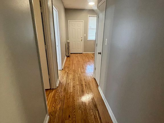 4th image of 6804 S Harper Ave #1