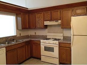 3rd image of 1214 Shady Pines Ln