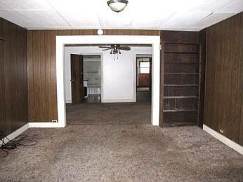 2nd image of 24218 Main St