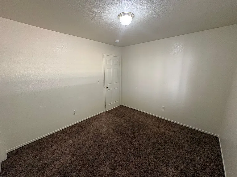 1257 W Olema Cir — Photo 17