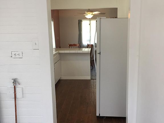 4th image of 1251 S Augusta Ave