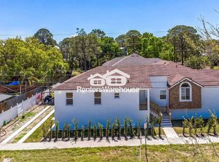 528 Wideview Ave, Tarpon Springs, FL 34689