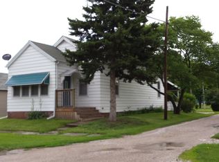 116 N Linden St, Toluca, IL 61369