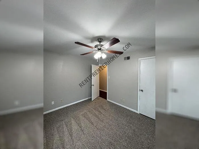 6609 Blue Bird Dr — Photo 19