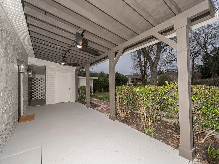 504 Bismark Dr — Photo 30