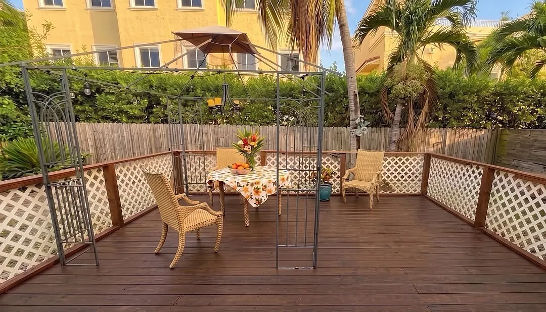 2 bed, 950 sqft, $1,850 — Photo 1