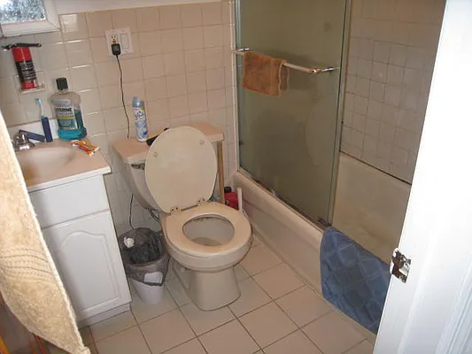 Rented by Alexiou Realty | media 13