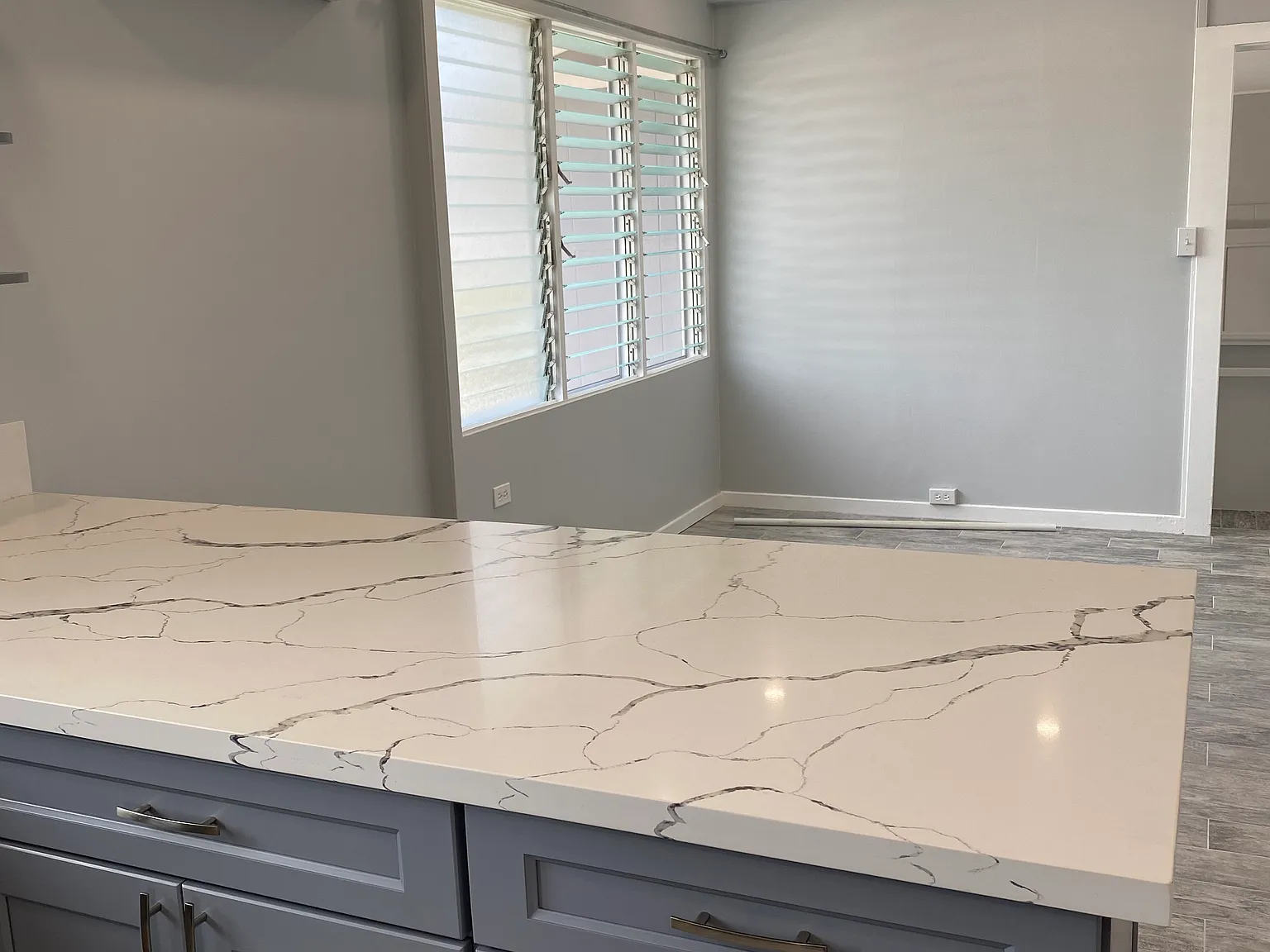 Maluniu Ave, Kailua — Photo 4
