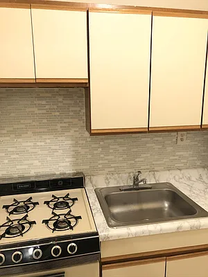 Rented by Hirsch Enterprises Incorporated | media 18