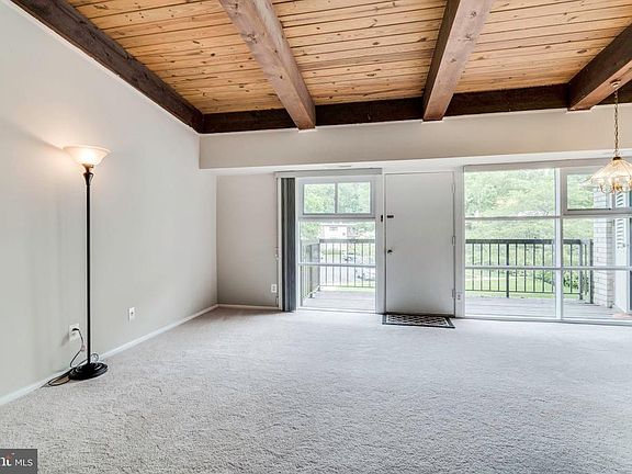 4th image of 4959 Americana Dr APT 201