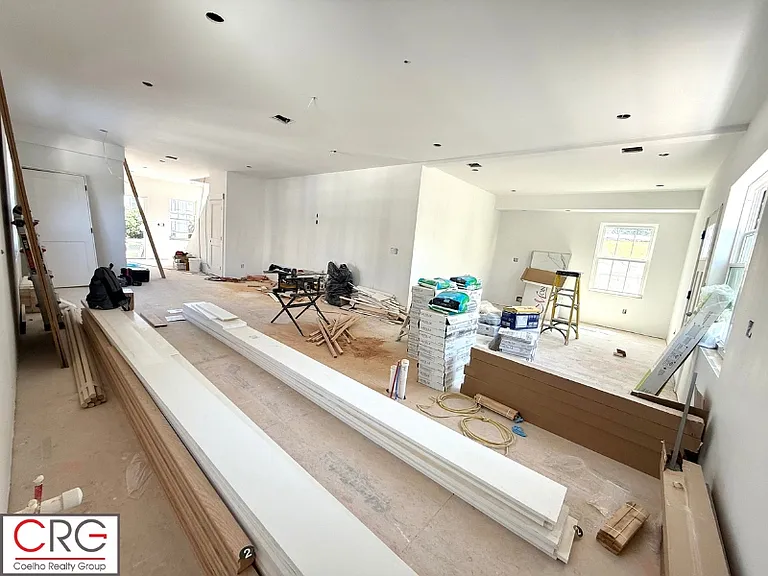 140 Summer St #1 — Photo 4