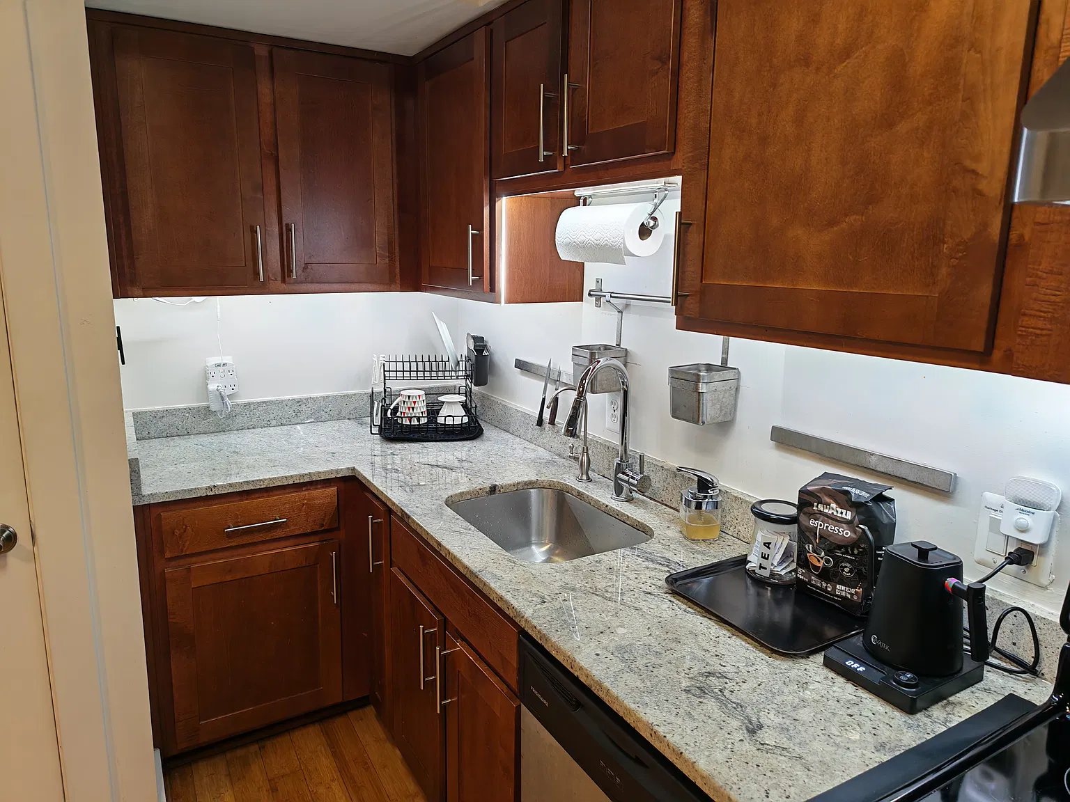 1225 Fairmont St NW — Photo 2