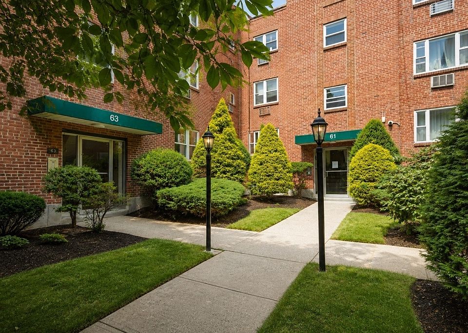 1st image of 63 Colborne Rd APT 3