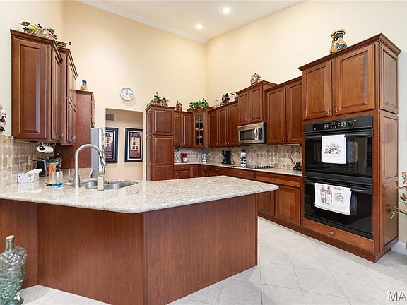 4th image of 1156 Hollow Valley Ct