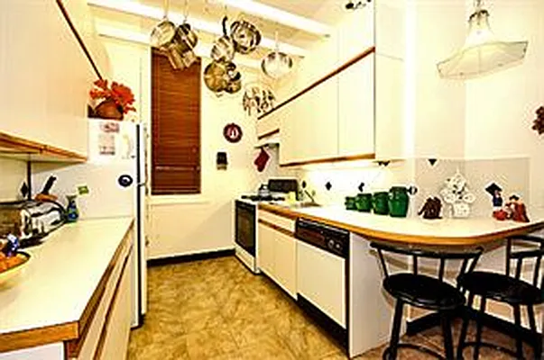 Sold by Douglas Elliman | media 16