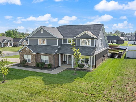 3rd image of 115 Esplanade Dr