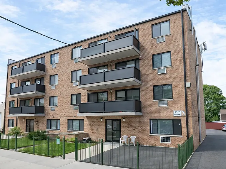 56-07 Clover Pl #2R — Photo 10