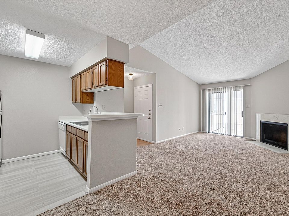 1st image of 12550 Whittington Dr APT 610