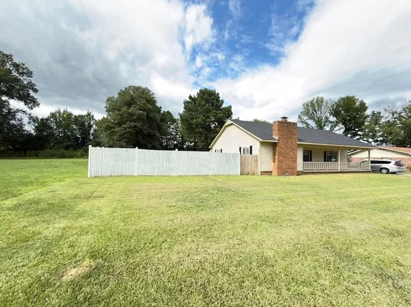 701 E 10th St, Danville, AR 72833