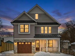 9909 Dickens Ave, Bethesda, MD 20814
