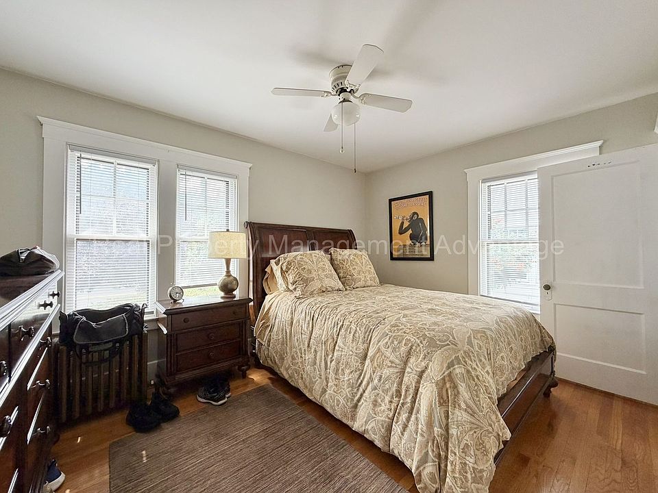 1622 Crooks Rd, photo 14