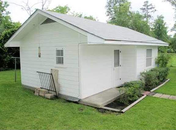 4th image of 1906 Sholars Ave