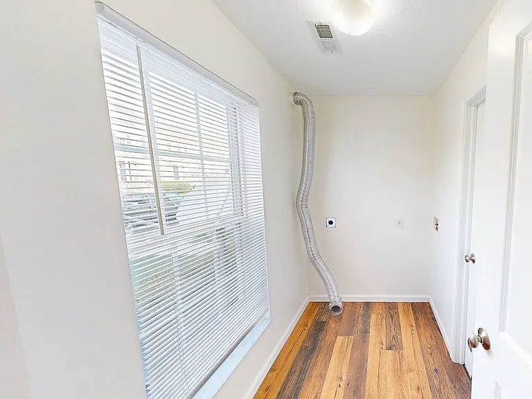 5288 Royal Arch Cascade Dr — Photo 5
